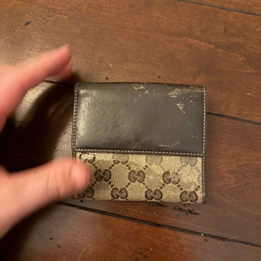 Gucci Brown and Gold Wallet - Picture 2 of 6